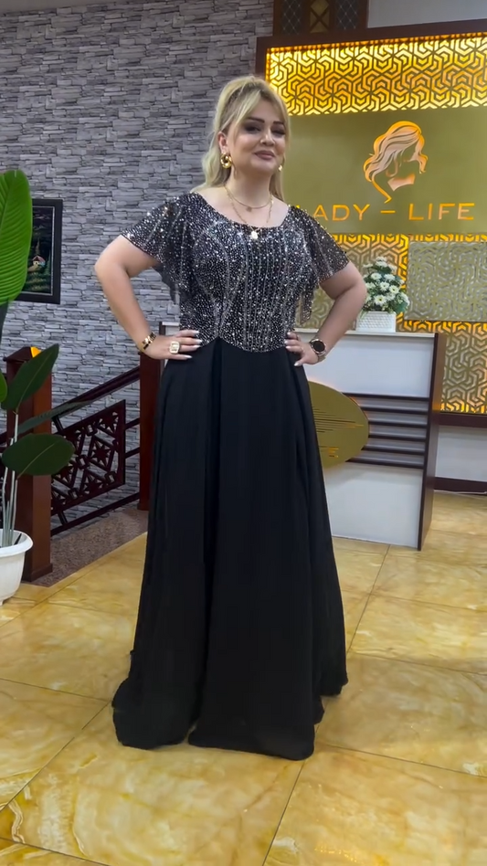 aceasta este o rochie frumoasă