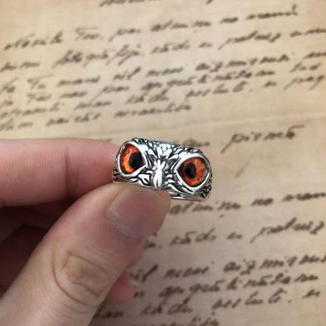 【Kup 1, a 1 dostaniesz gratis】💍Atrakcyjny posrebrzany pierścionek z sową🦉