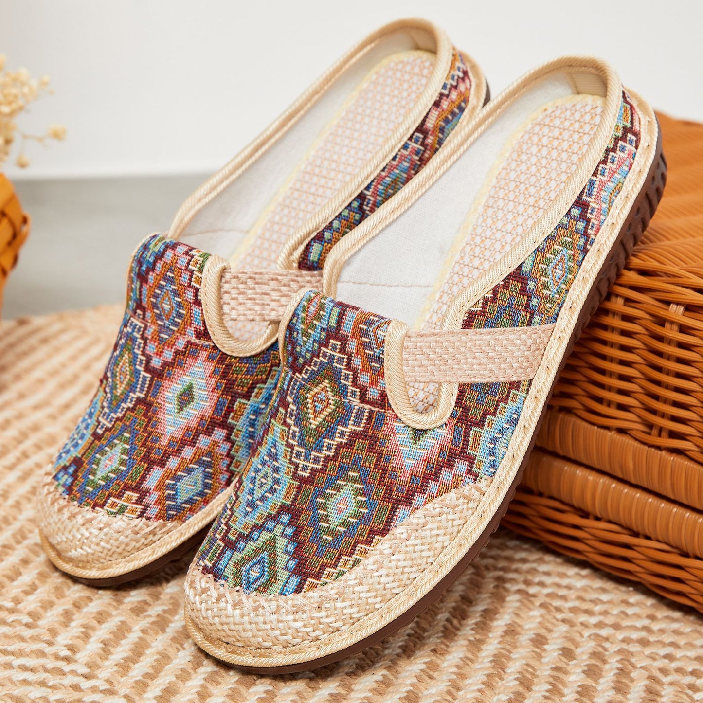 💖【35-41】Kapcie damskie z miękką podeszwą z haftowanego lnu