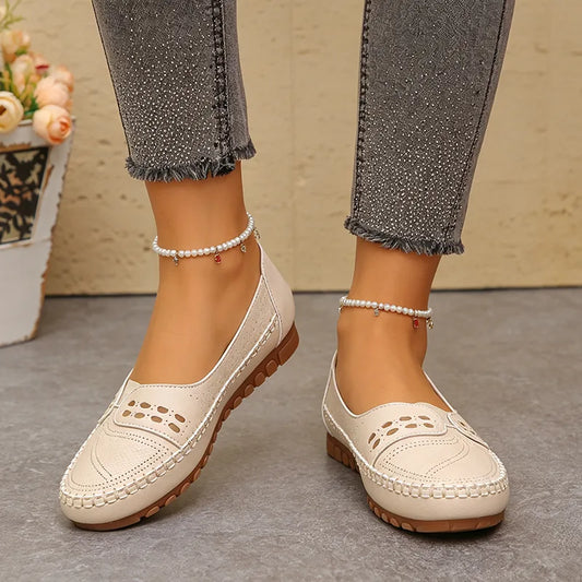 Comfort Collection 2026: Ręcznie szyte buty typu casual, dostępne do rozmiaru 43! Idealne dla szerokich lub zmęczonych stóp.