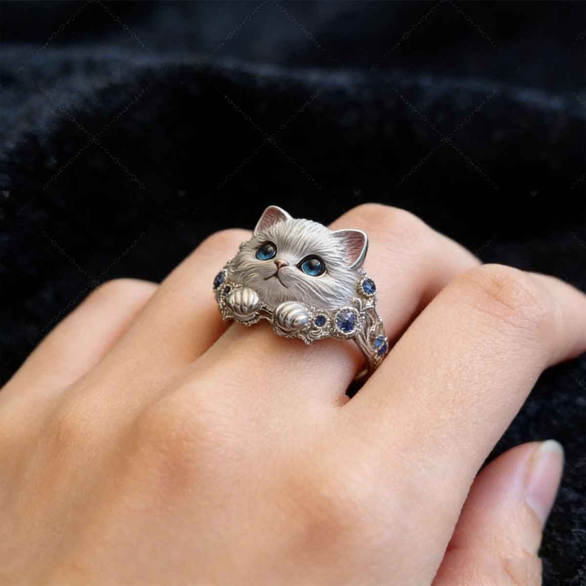 【Kup jeden, drugi otrzymasz gratis】🎁😍🎁😍Prosty i elegancki pierścionek z kotem ze srebra próby 925 z diamentami