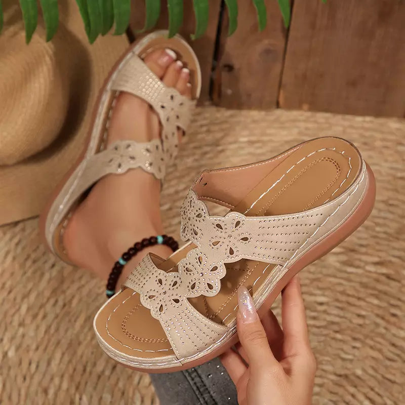 【36-43】Ženski copati s platformo – udobni in elegantni za poletje