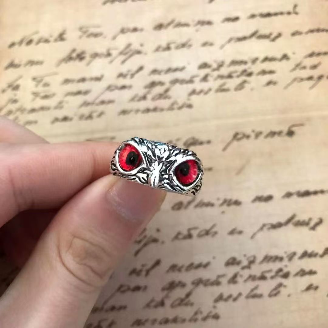 【Kup 1, a 1 dostaniesz gratis】💍Atrakcyjny posrebrzany pierścionek z sową🦉