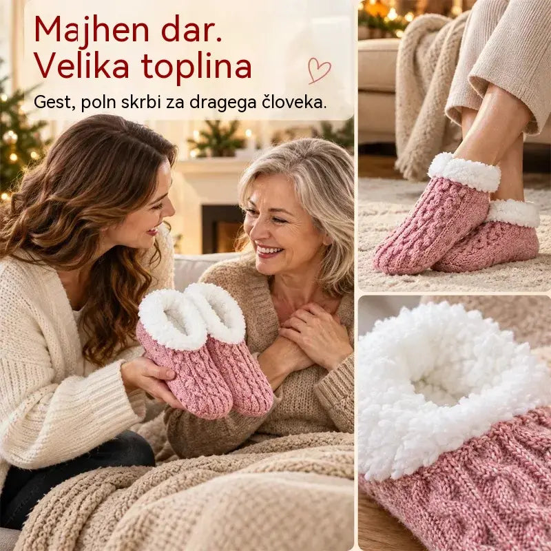 🧦 Posebni paket 2 parov: Mehke puhaste hišne nogavice z nedrsečim silikonskim podplatom · Topla kosmata podloga · Elastična pletenina s kitastim vzorcem · Udobje in toplota za zimo!