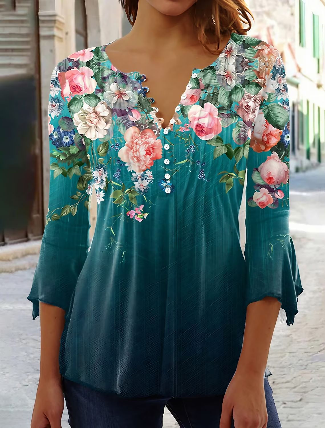 😍【Časovno omejena ponudba】Elegantna ženska majica z V-izrezom [S-5XL]